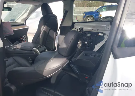 2023 Tesla Model Y Awd/Long Range Dual Motor All-Wheel Drive из США, поврежденный, VIN 7SAYGDEE5PA115859